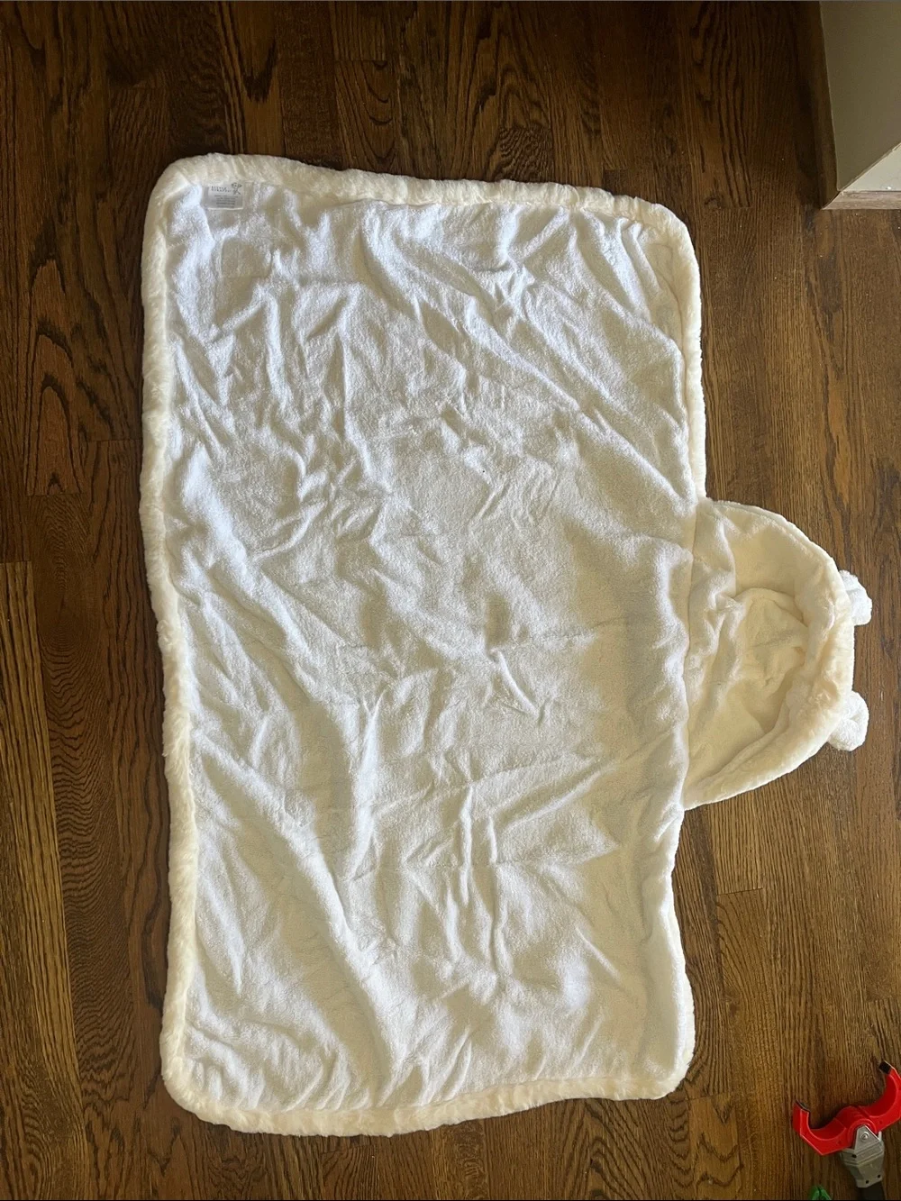 Little Giraffe Plush Hooded Baby Towel in White with Bear Ears